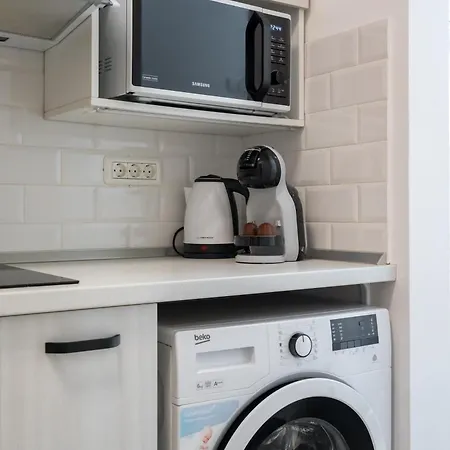 Studiouri Spitalul Fundeni - Terasa Si Parcare Apartamento Bucareste