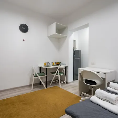 Studiouri Spitalul Fundeni - Terasa Si Parcare Apartament *