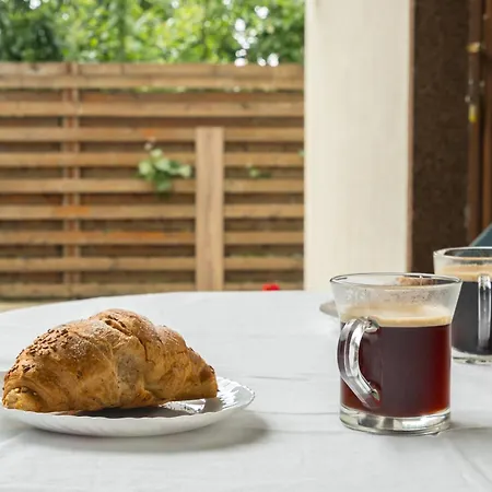 Apartamento Studiouri Spitalul Fundeni - Terasa Si Parcare