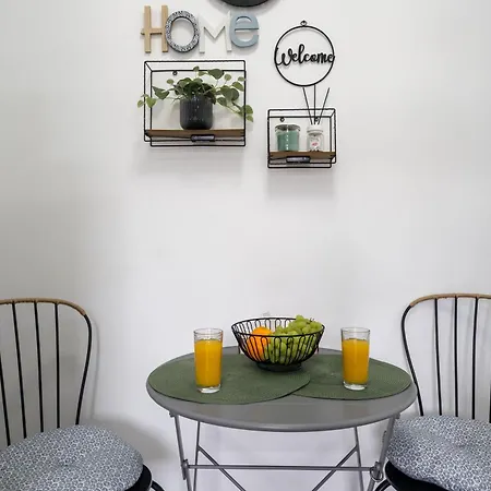 Studiouri Spitalul Fundeni - Terasa Si Parcare *