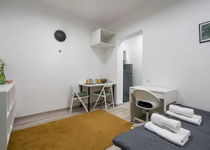 Studiouri Spitalul Fundeni - Terasa Si Parcare Appartement *