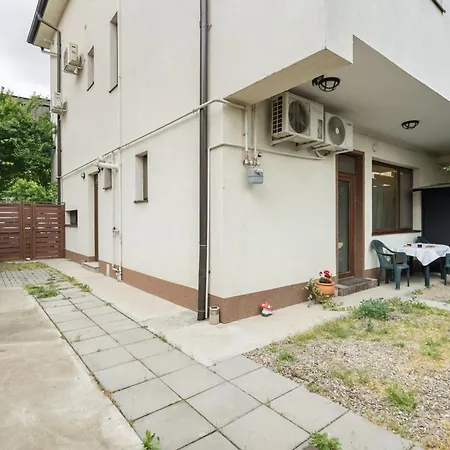 Apartman Studiouri Spitalul Fundeni - Terasa Si Parcare Bukarest