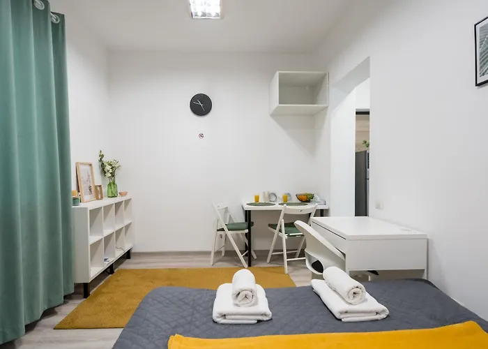 Apartman Studiouri Spitalul Fundeni - Terasa Si Parcare Bukarest