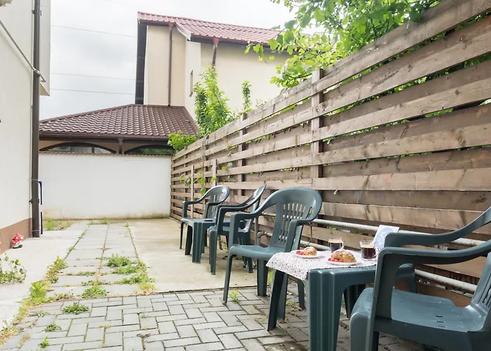 Studiouri Spitalul Fundeni - Terasa Si Parcare Apartman *