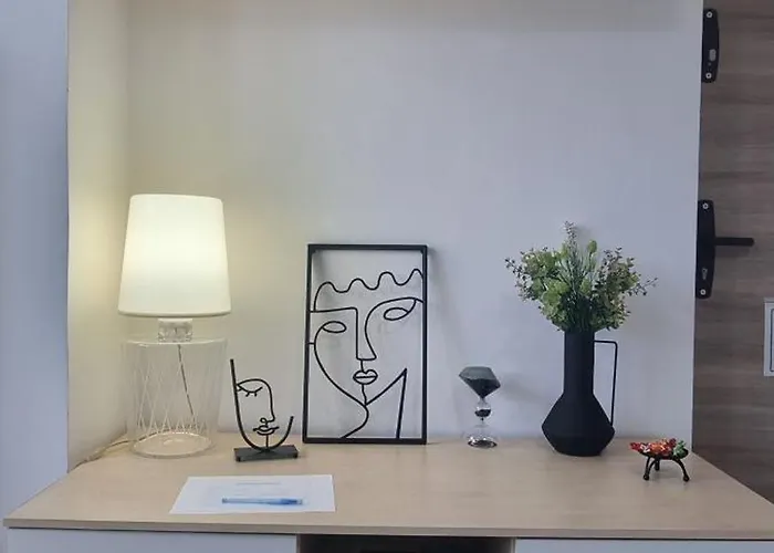 Apartman Studiouri Spitalul Fundeni - Terasa Si Parcare
