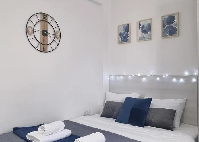 Studiouri Spitalul Fundeni - Terasa Si Parcare Apartman *