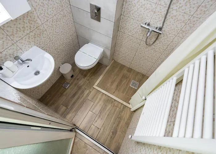 Studiouri Spitalul Fundeni - Terasa Si Parcare Apartman Bukarest